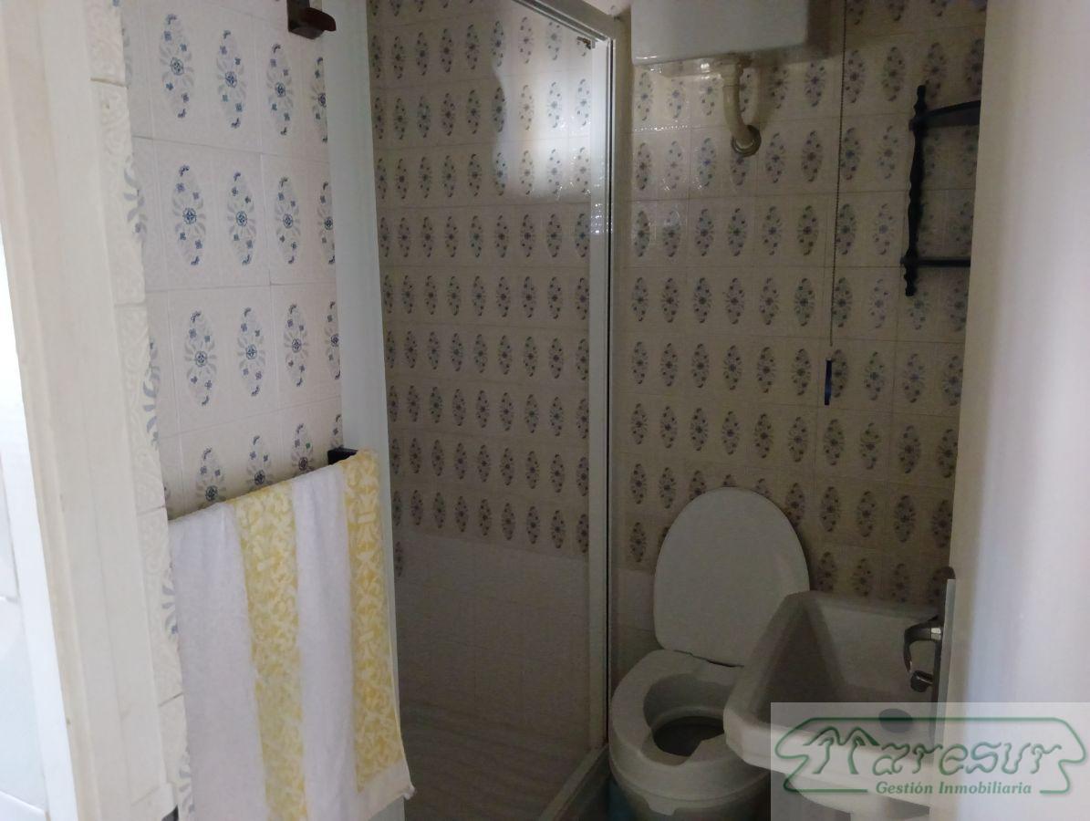 For sale of house in San Fernando