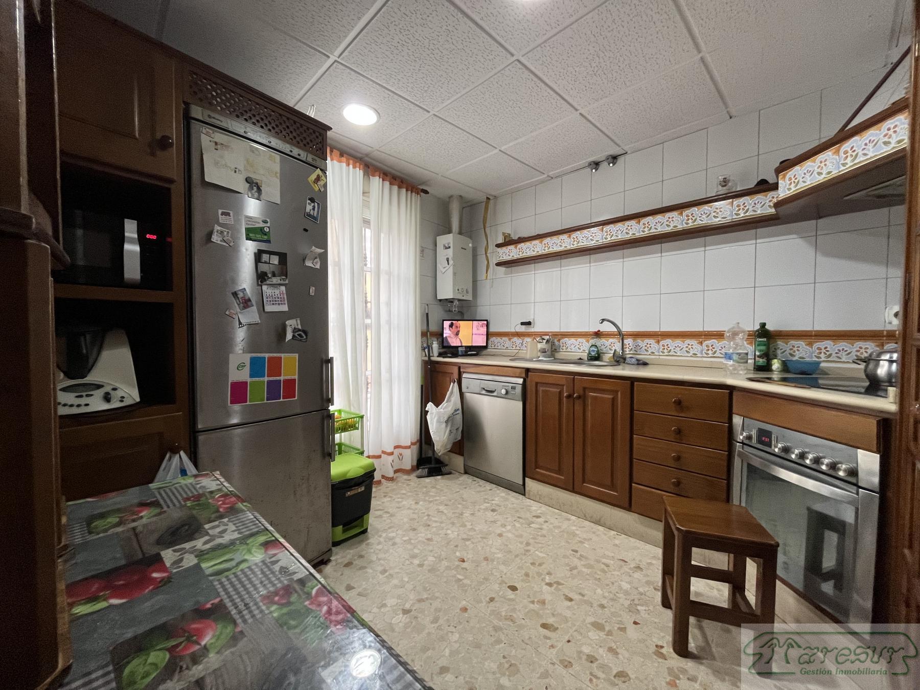 For sale of house in San Fernando