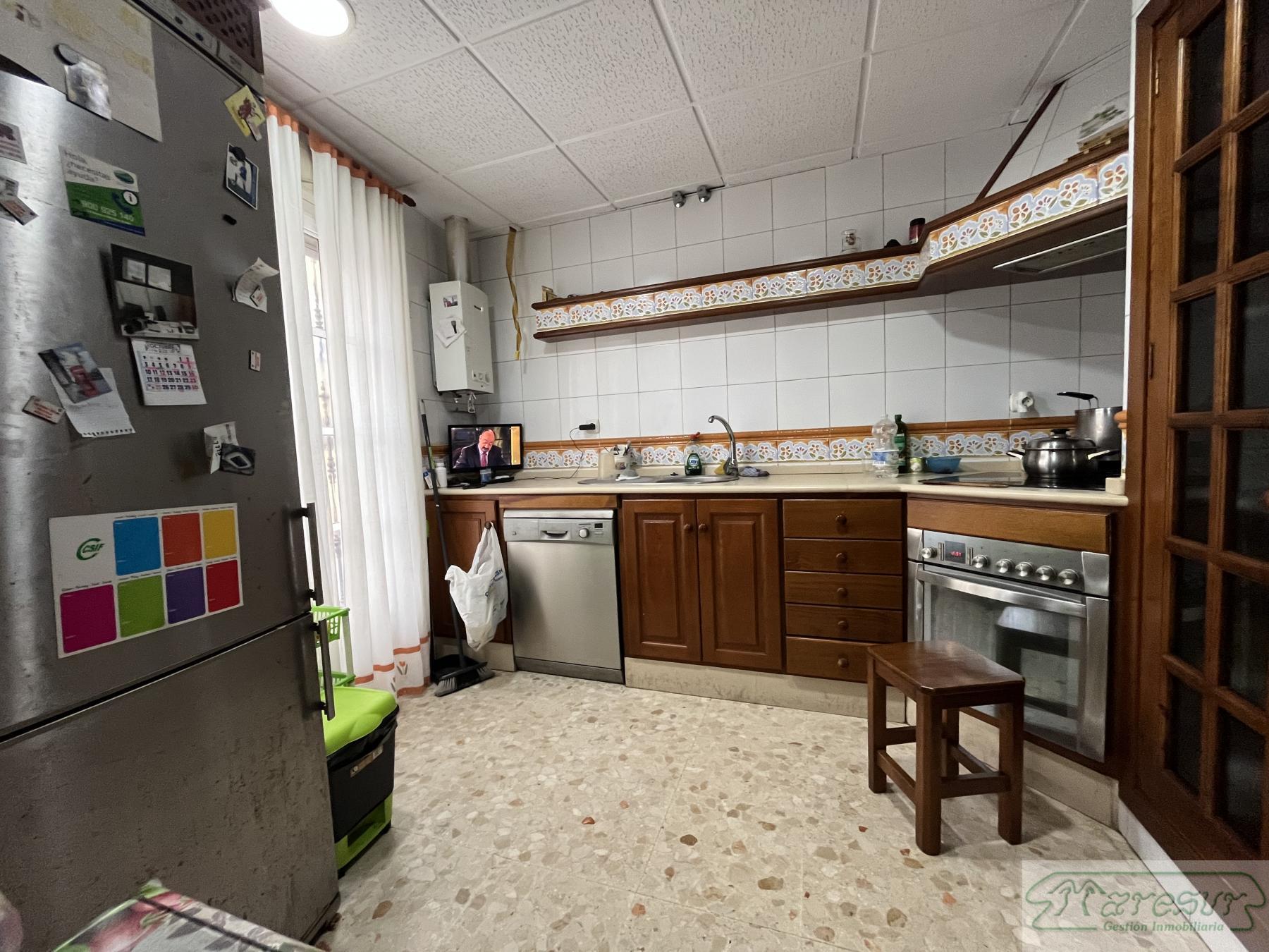 For sale of house in San Fernando