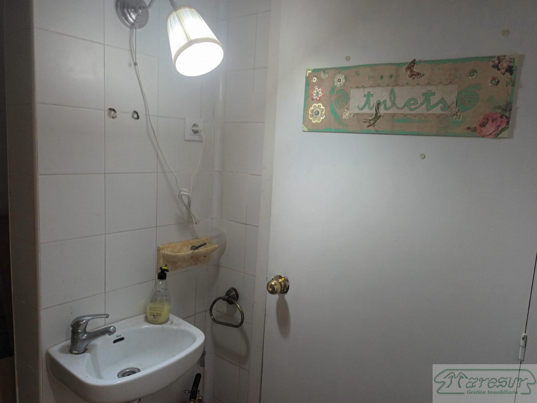 For rent of commercial in San Fernando