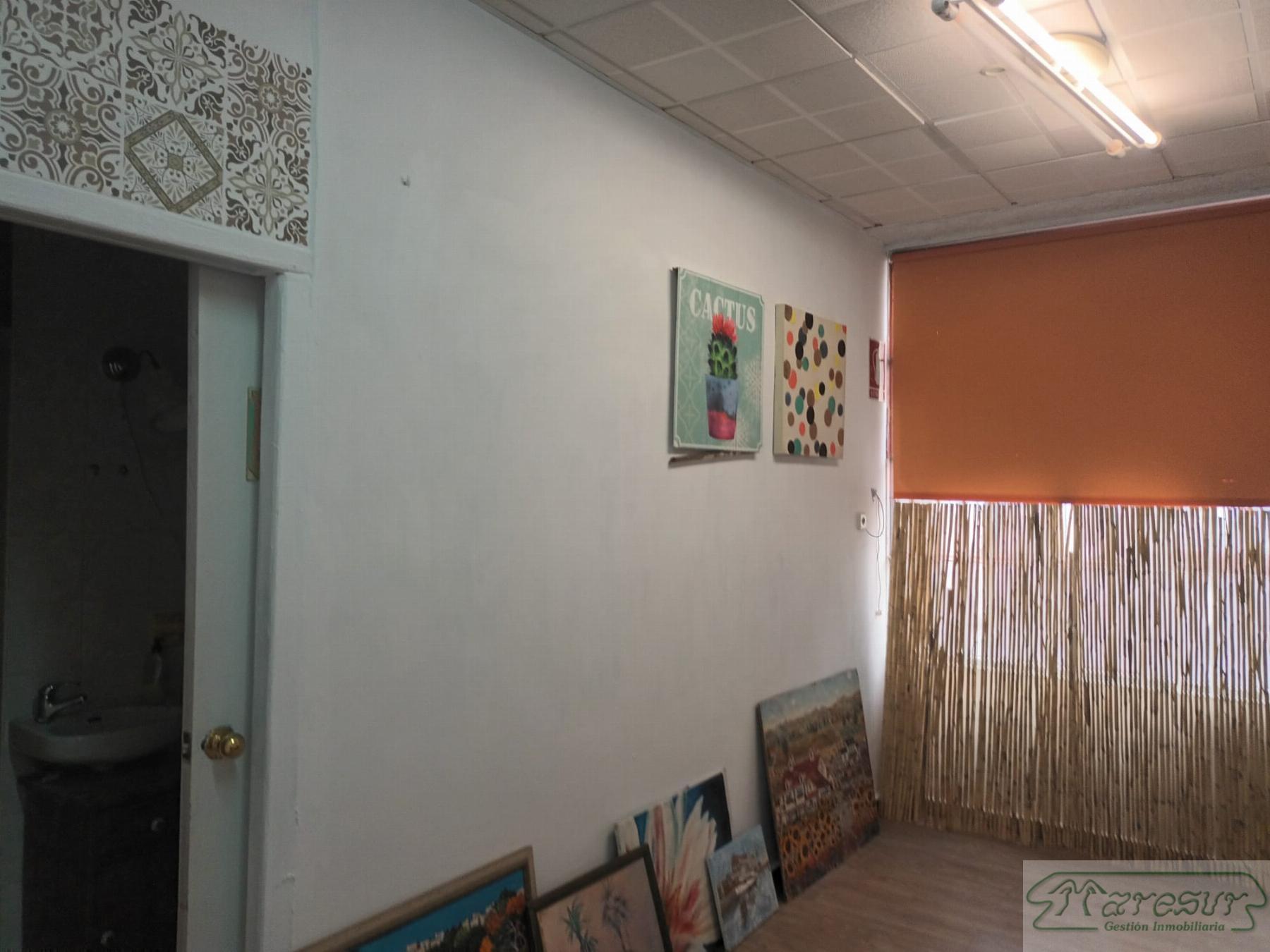 For rent of commercial in San Fernando