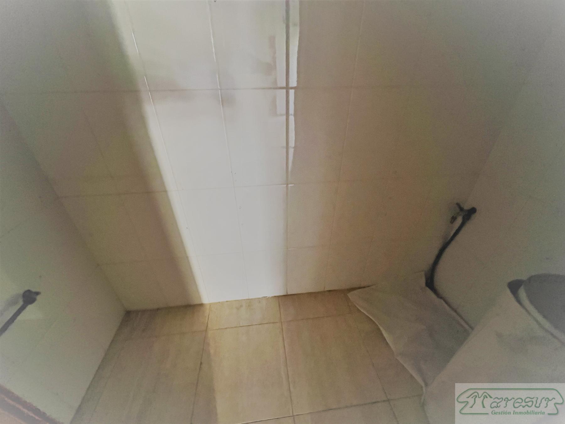 For rent of commercial in San Fernando