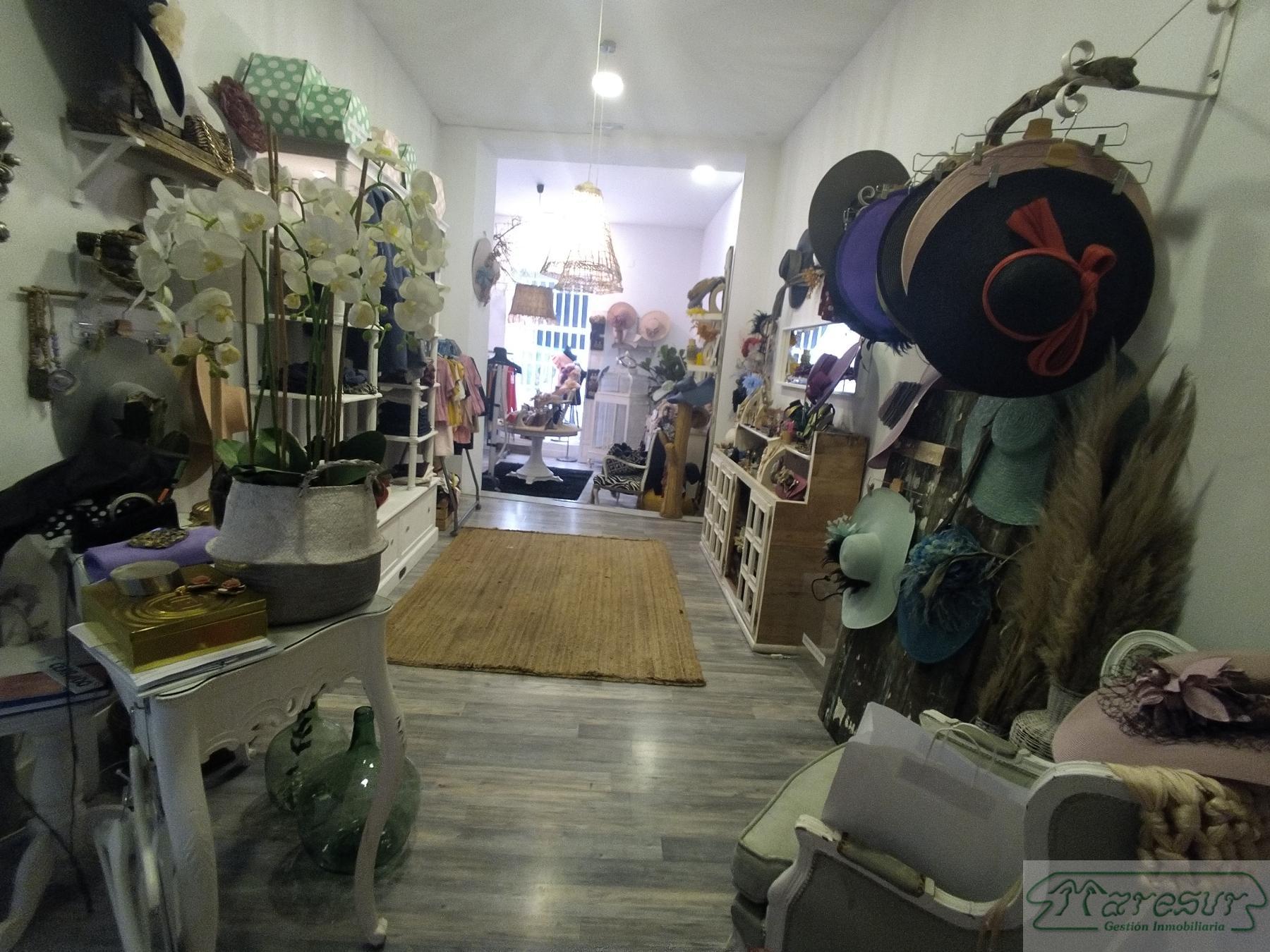 For rent of commercial in San Fernando