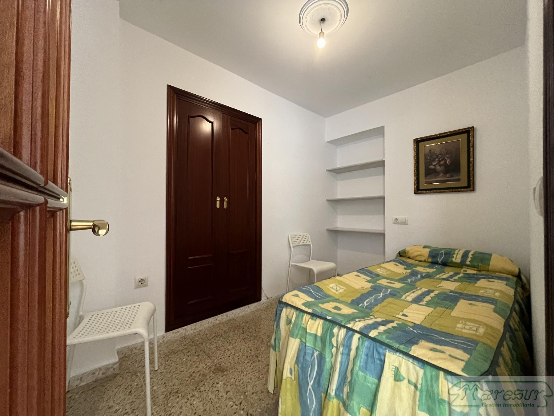 For sale of flat in San Fernando