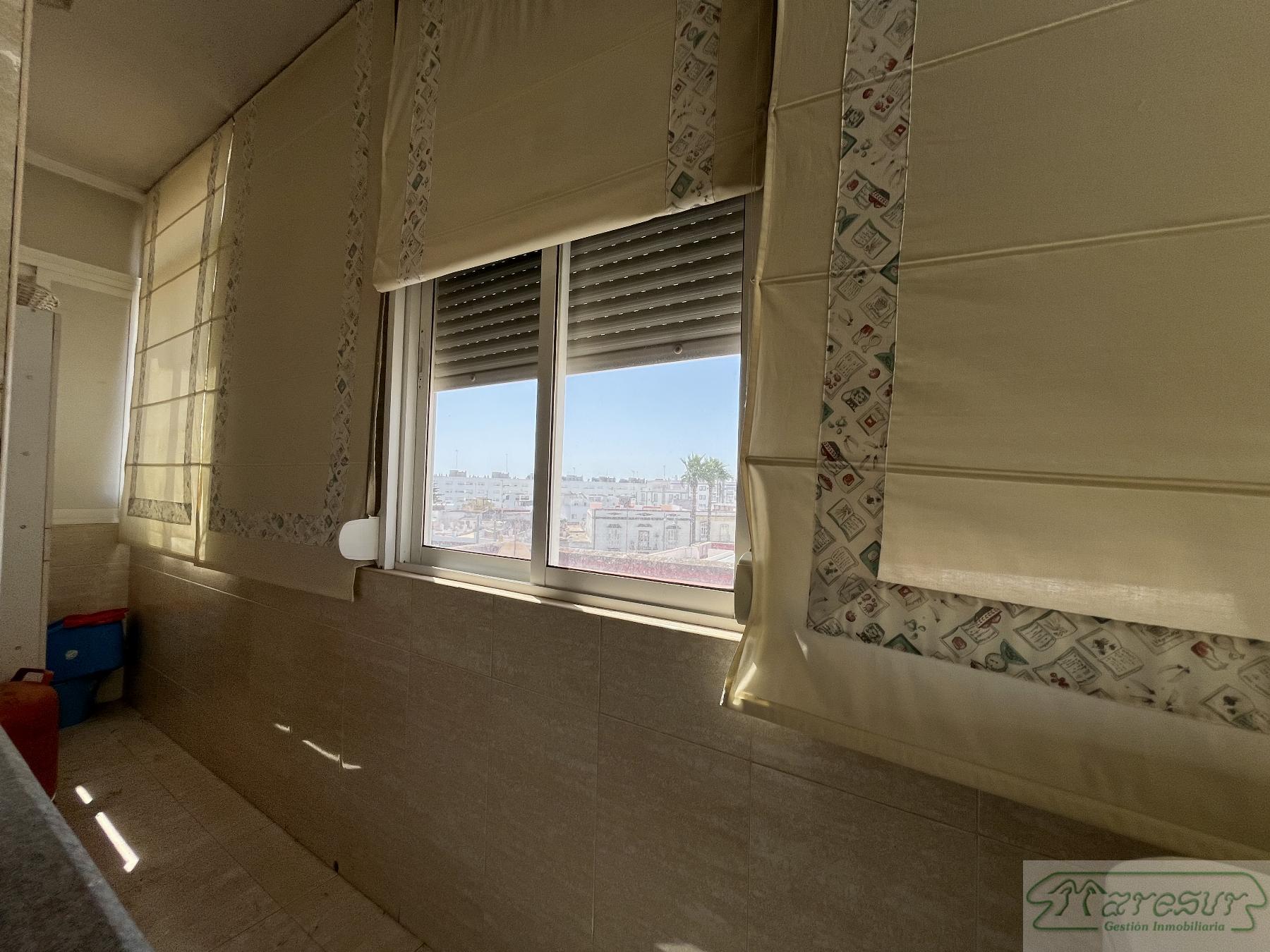 For sale of flat in San Fernando
