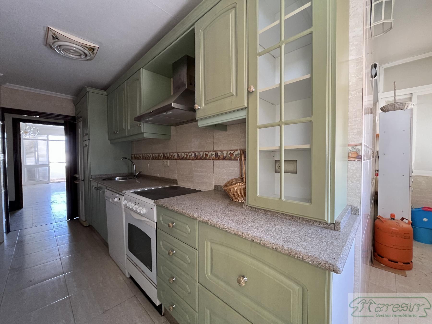 For sale of flat in San Fernando