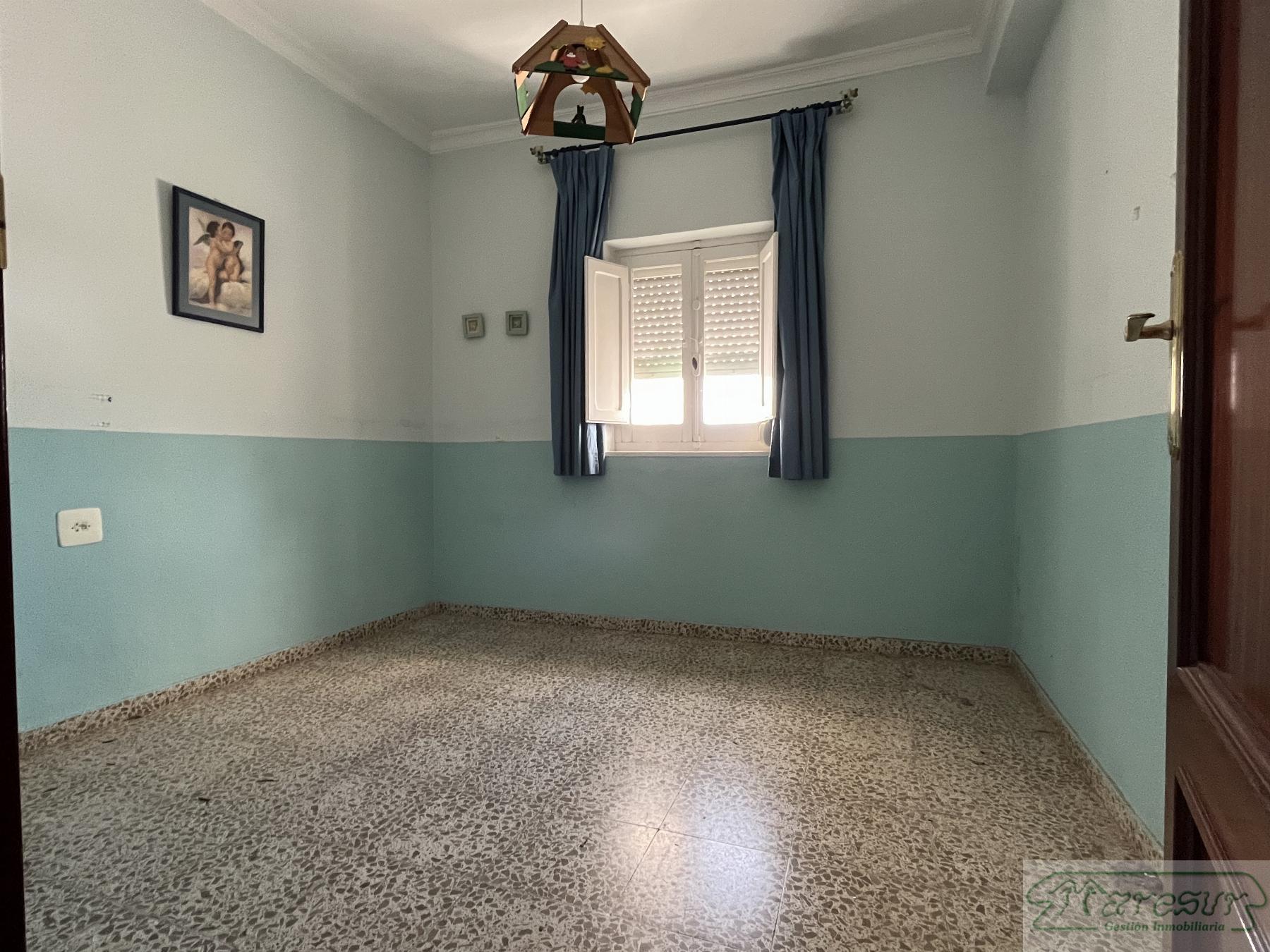For sale of flat in San Fernando