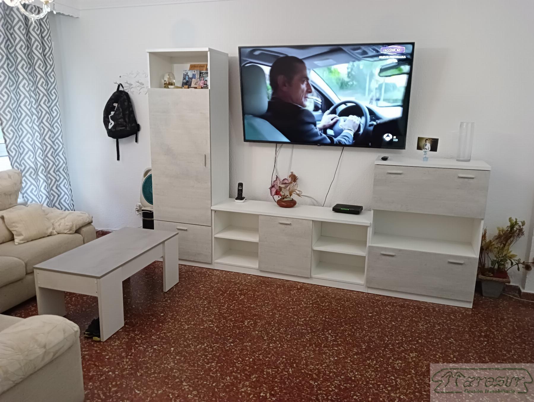 For sale of flat in San Fernando