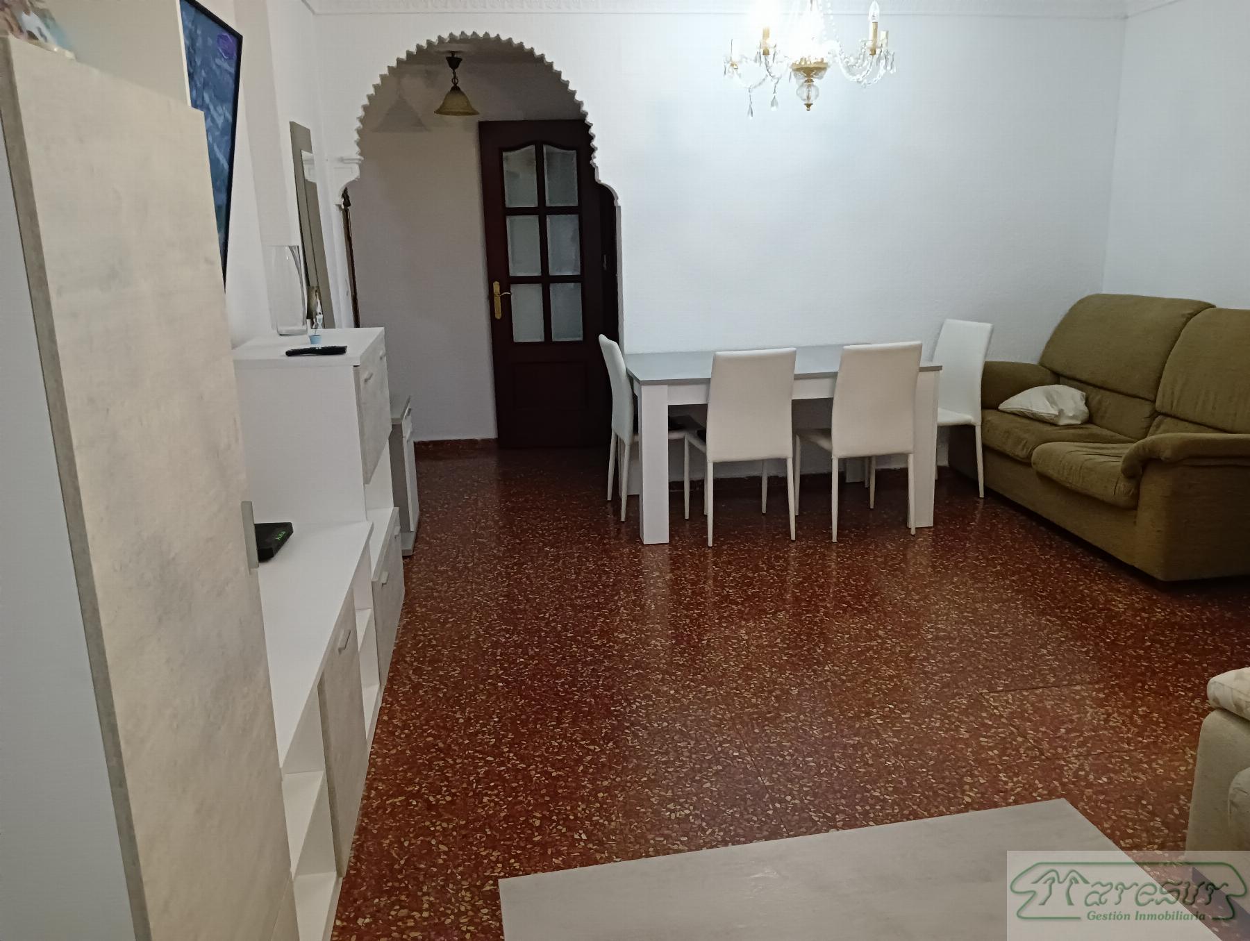 For sale of flat in San Fernando