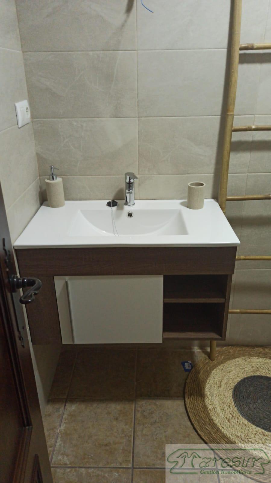 For sale of flat in San Fernando