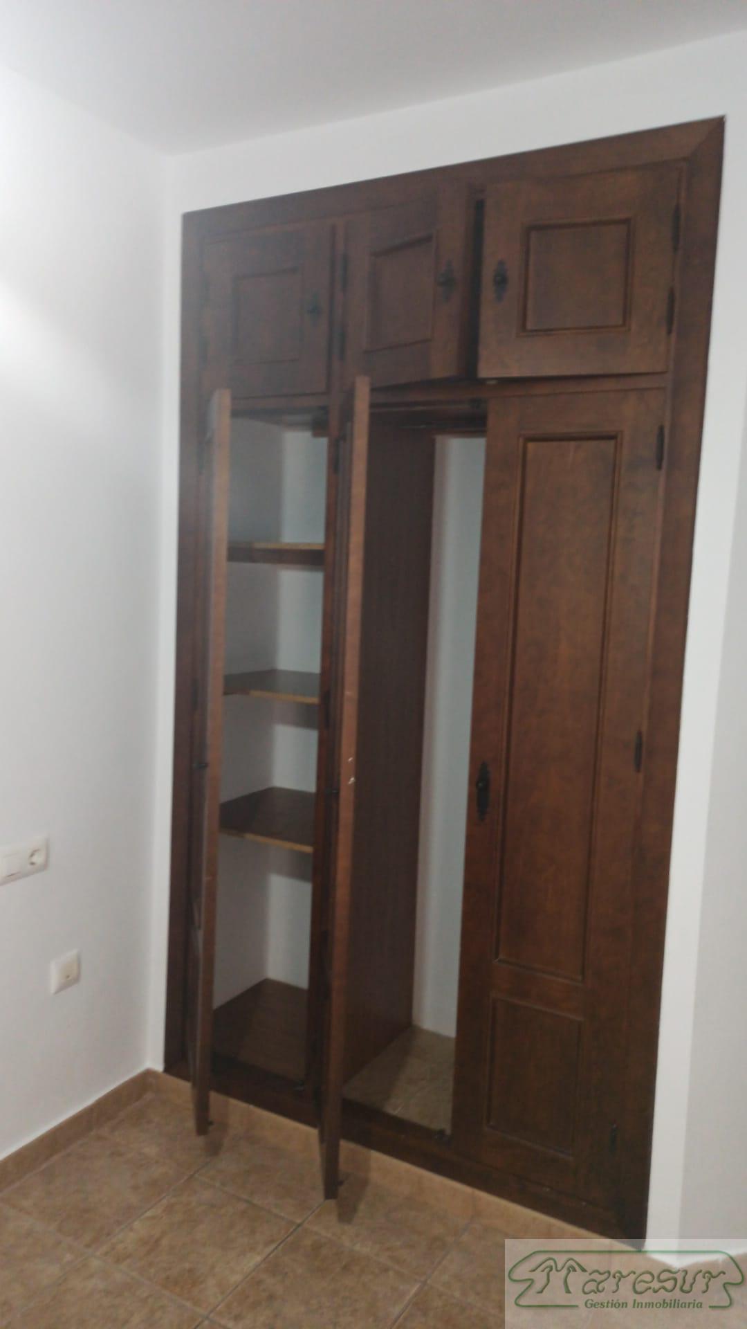 For sale of flat in San Fernando