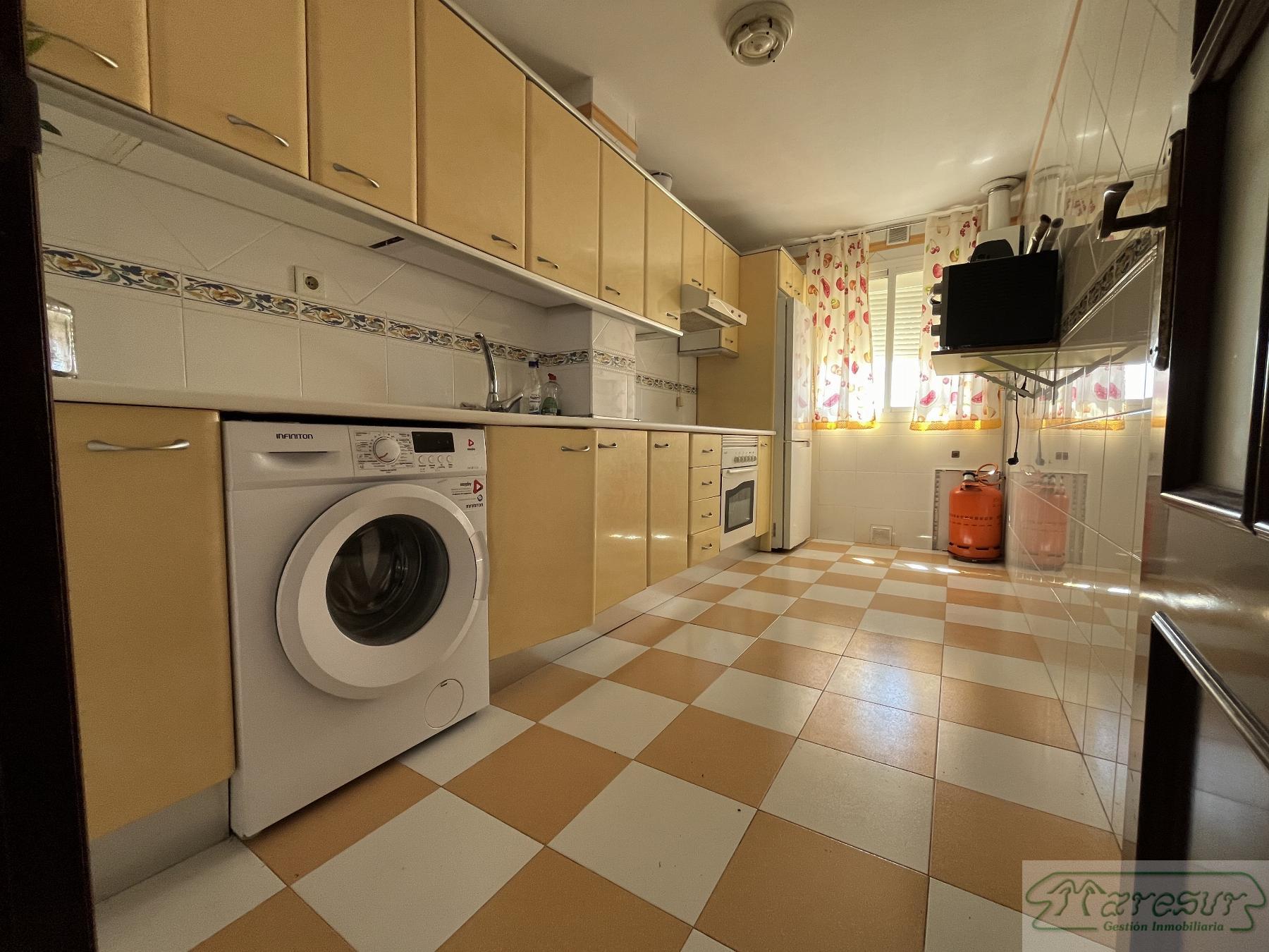 For sale of flat in San Fernando