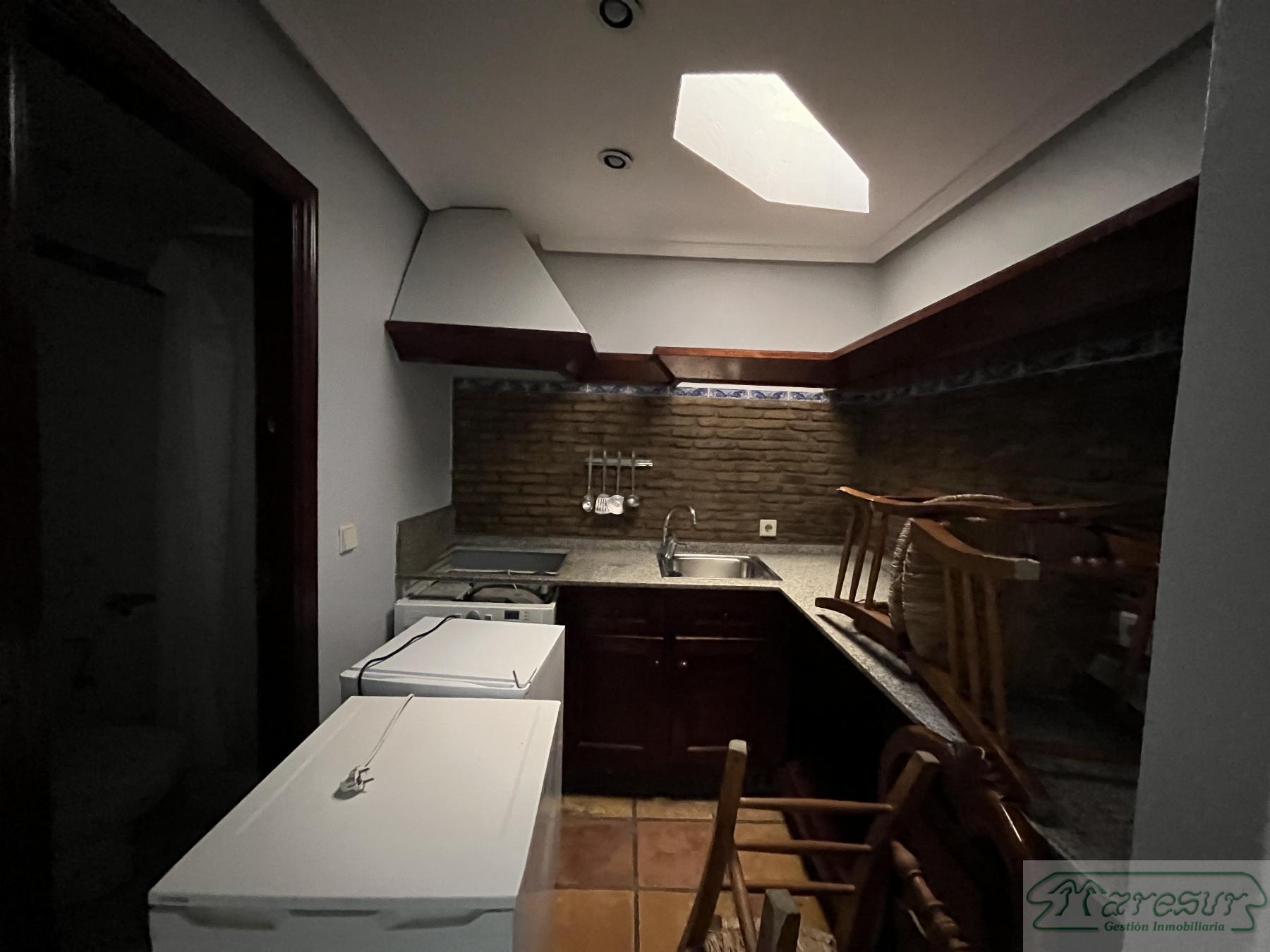 For sale of bungalow in San Fernando