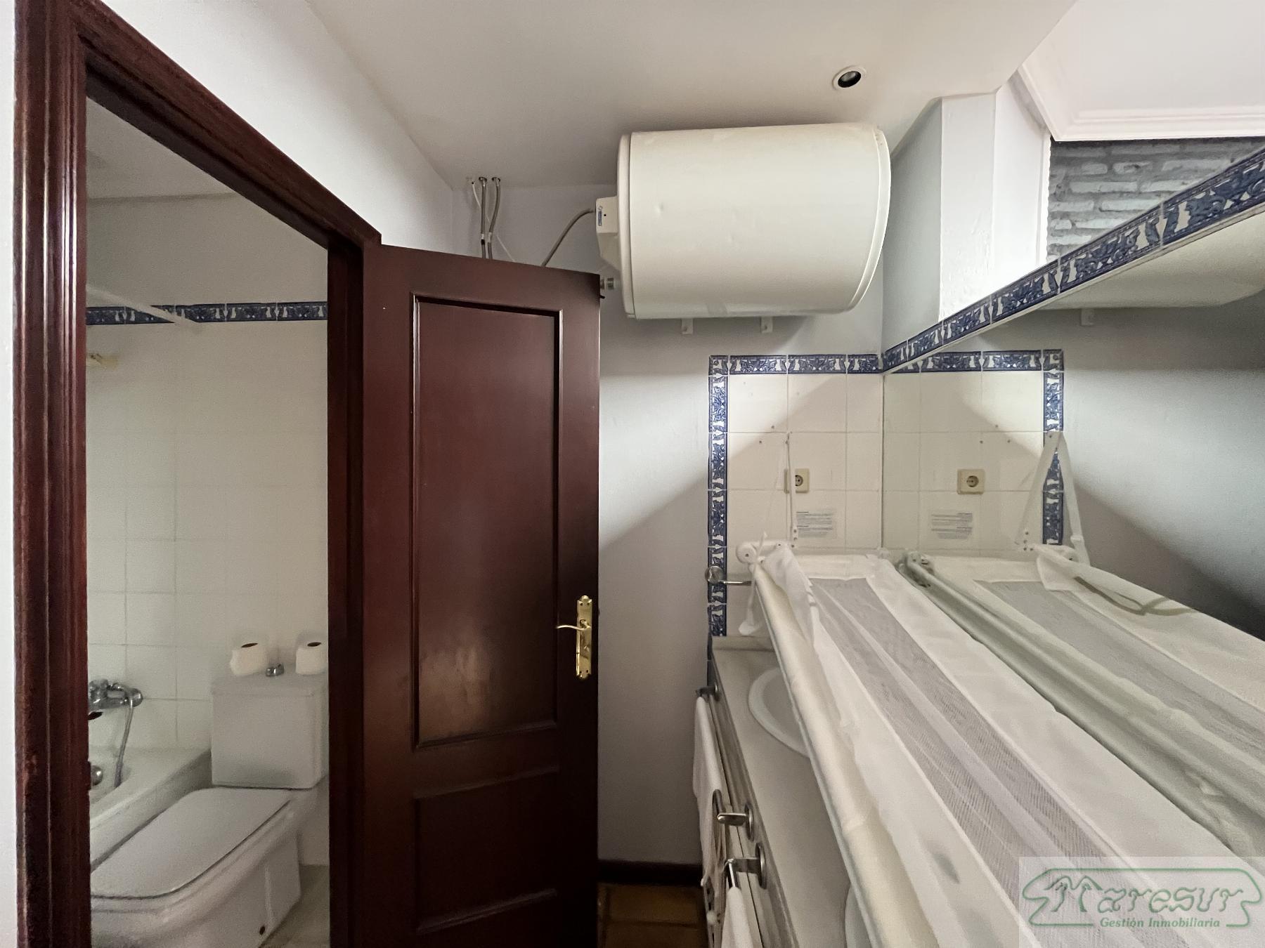 For sale of bungalow in San Fernando