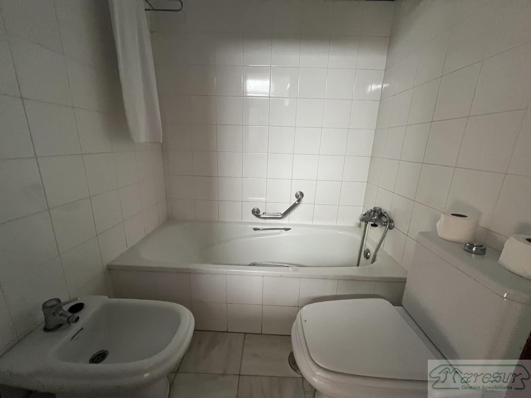 For sale of bungalow in San Fernando