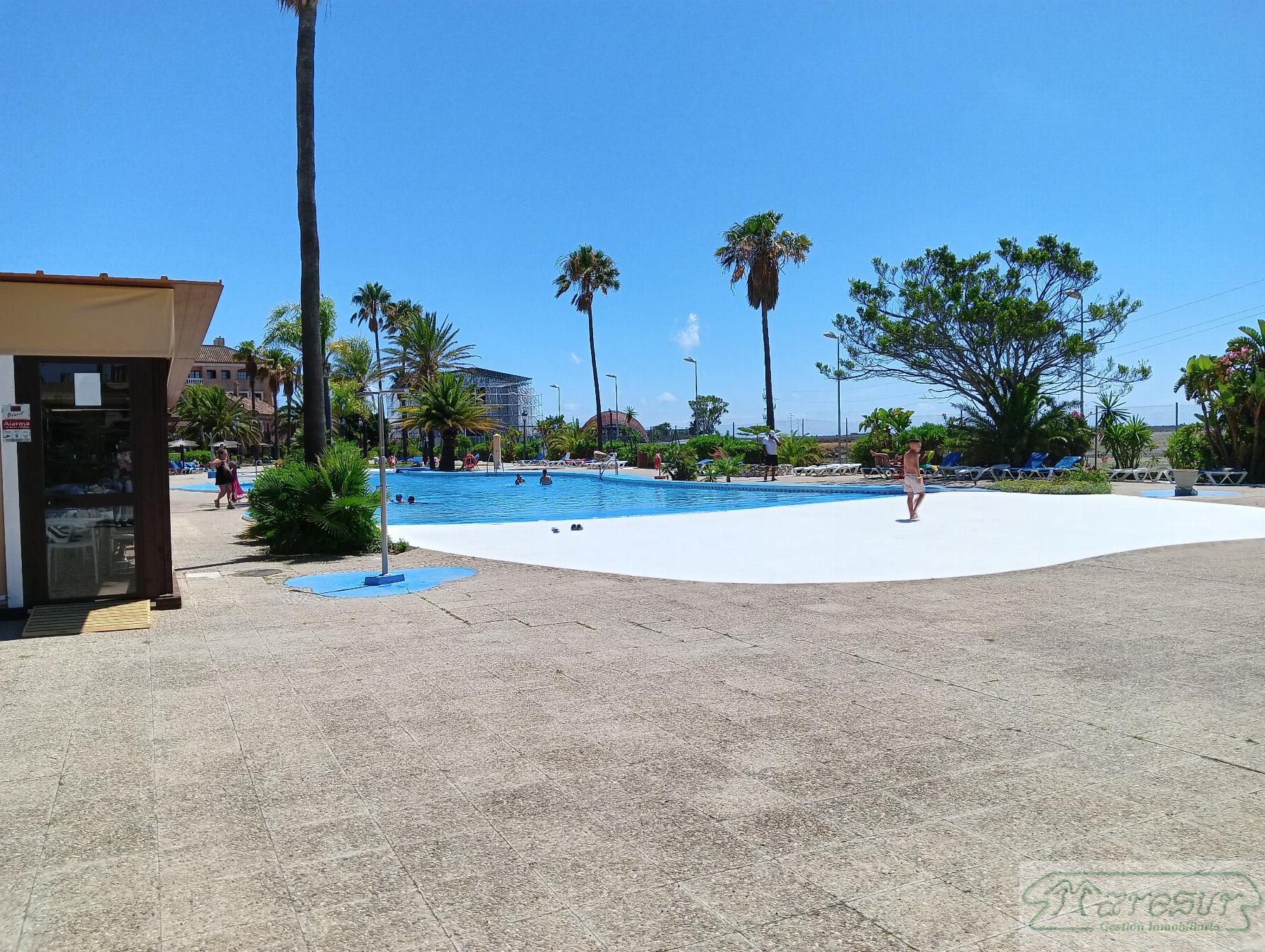 For sale of bungalow in San Fernando