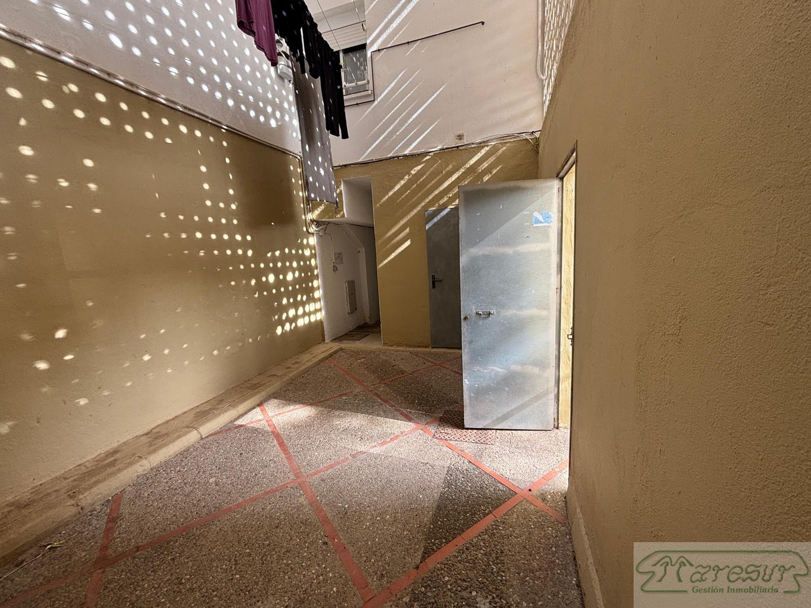 For sale of flat in San Fernando