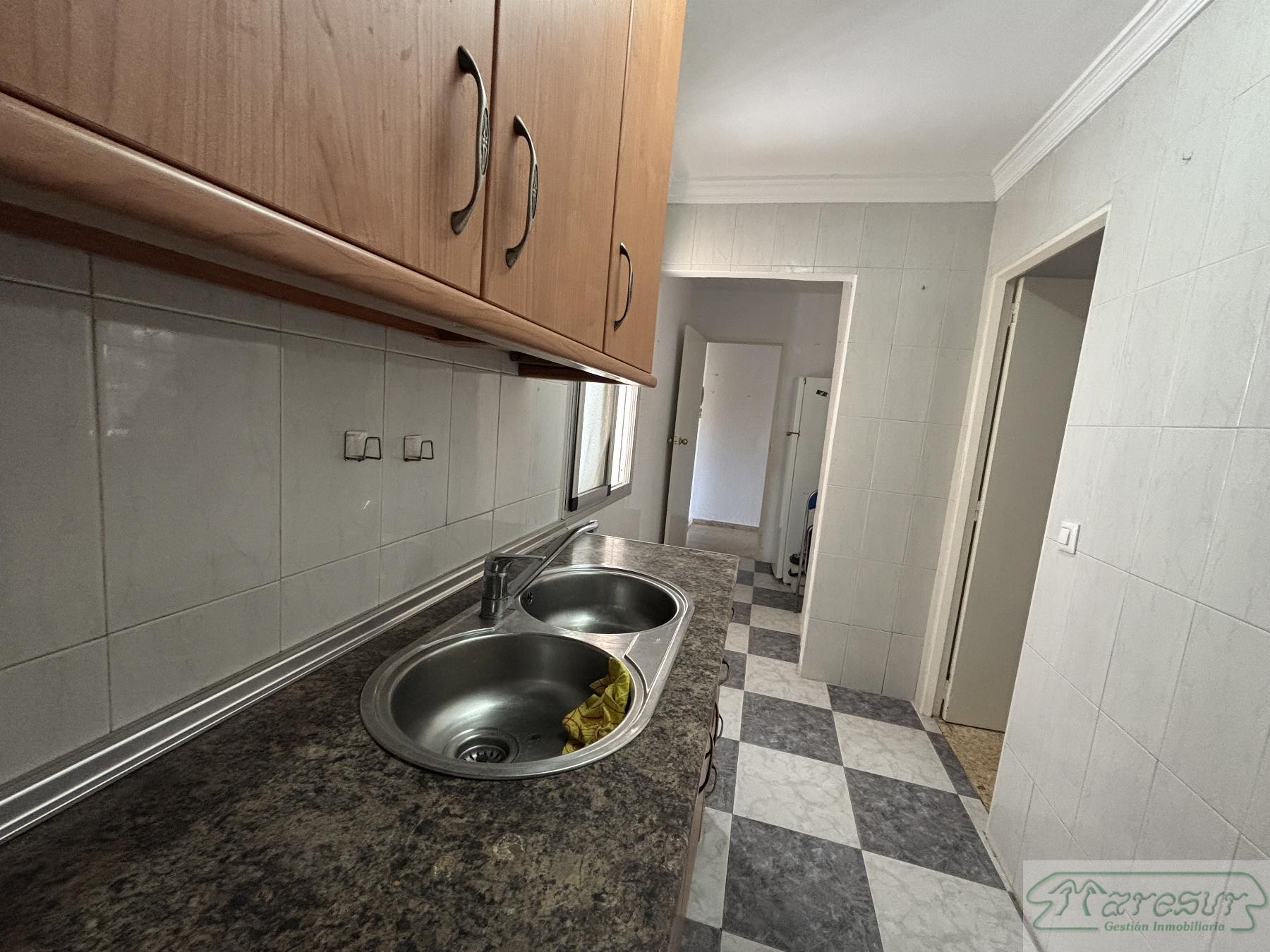 For sale of flat in San Fernando