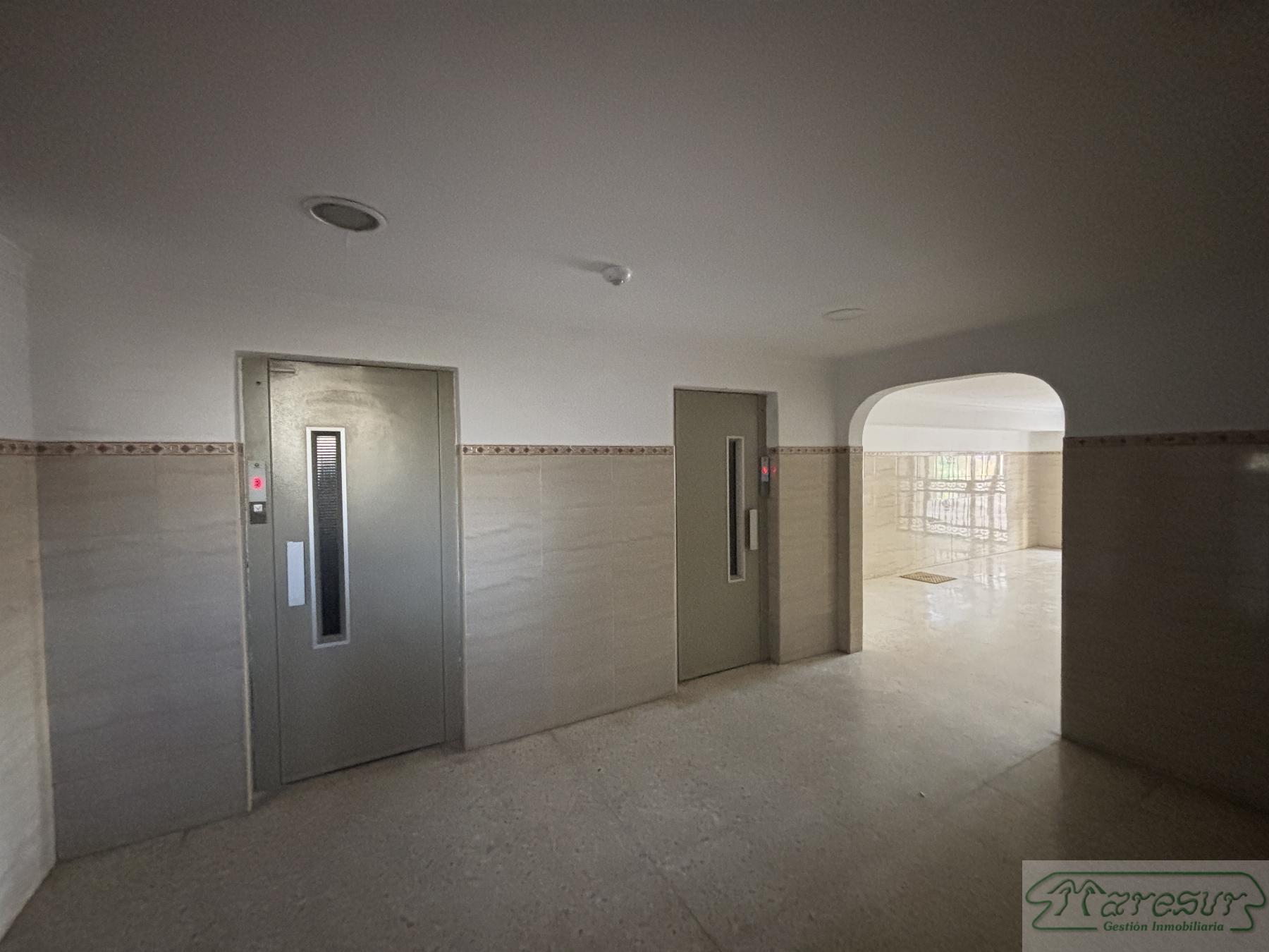 For sale of flat in San Fernando