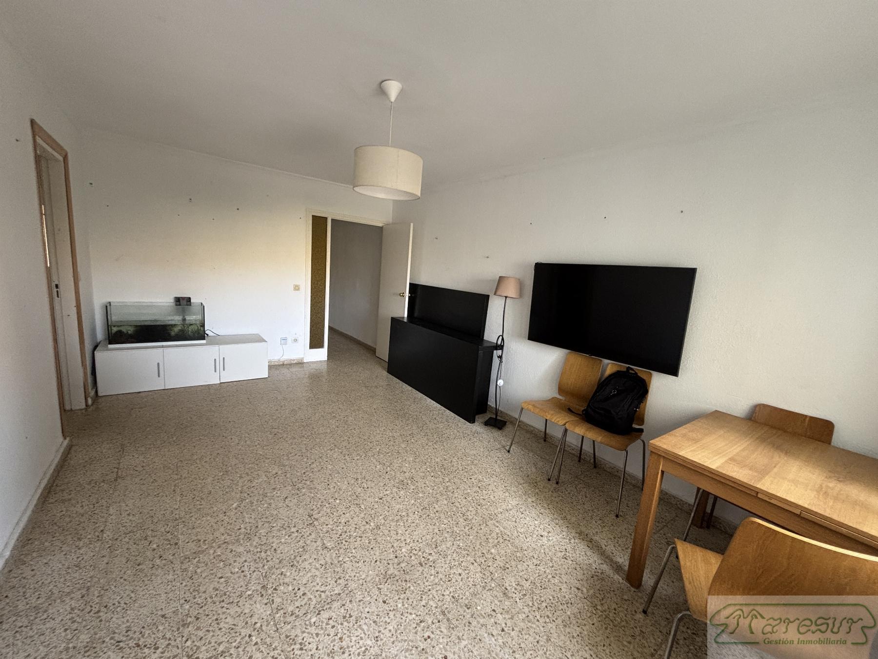 For sale of flat in San Fernando