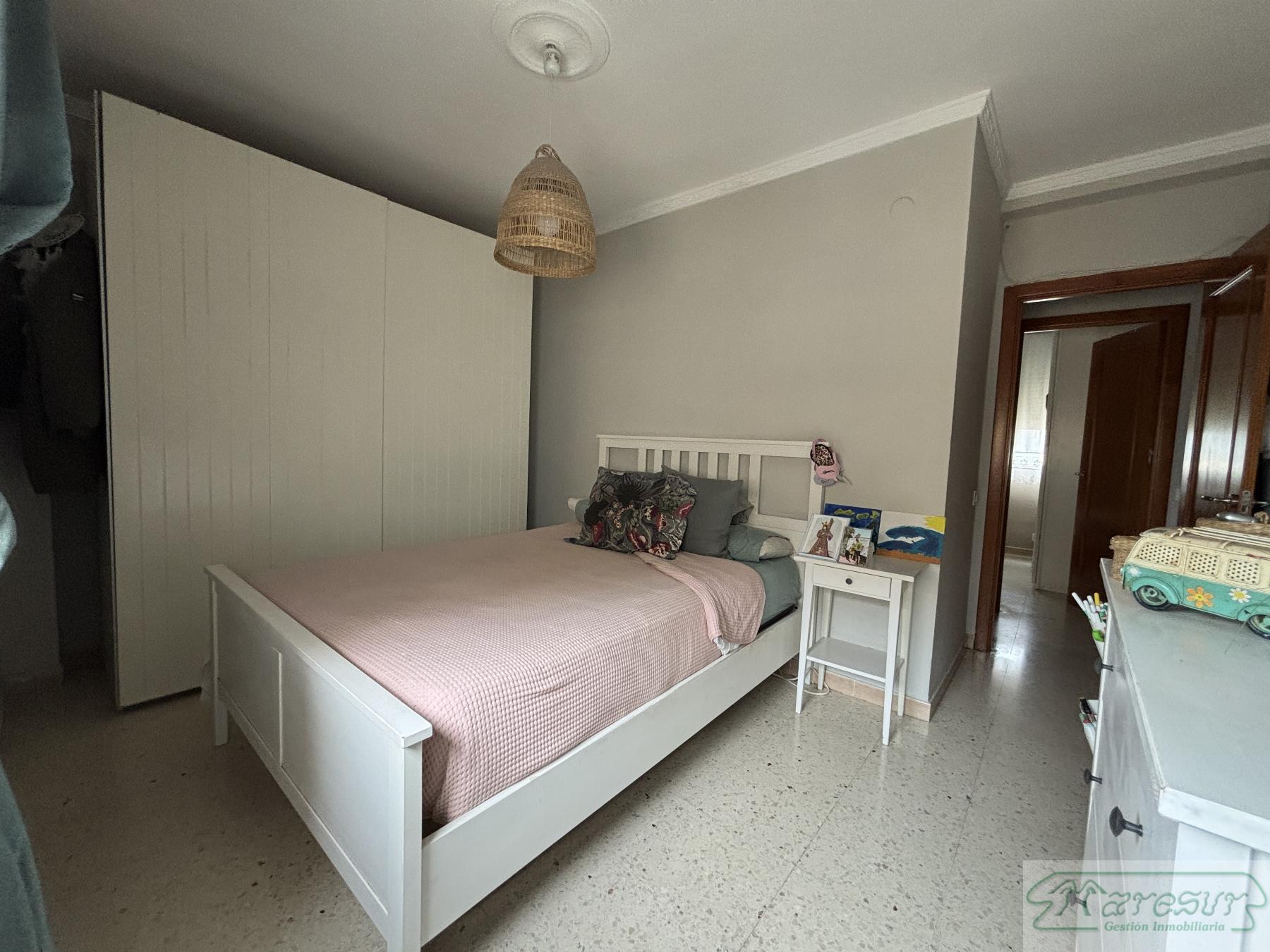 For sale of flat in San Fernando