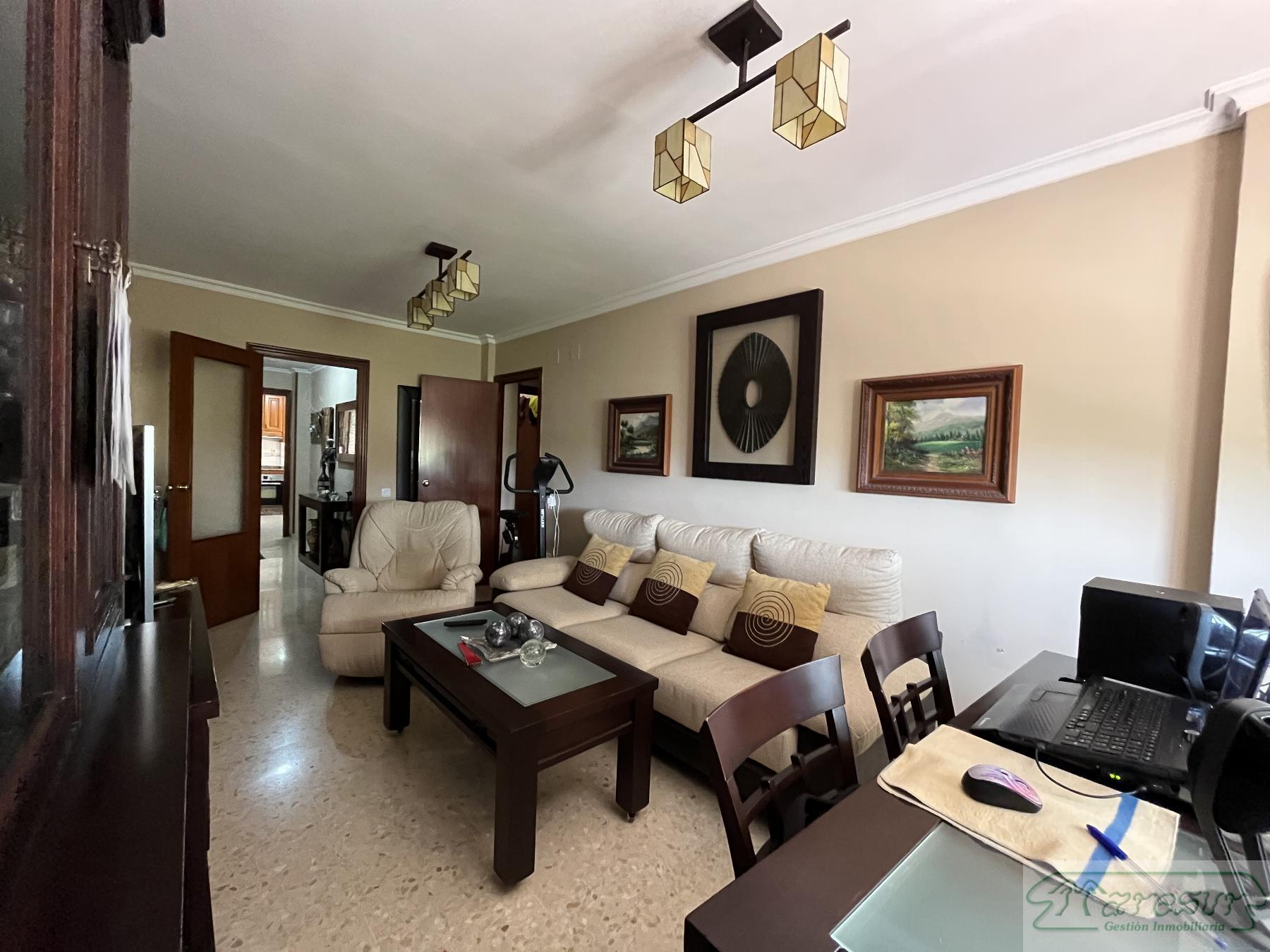 For sale of flat in San Fernando