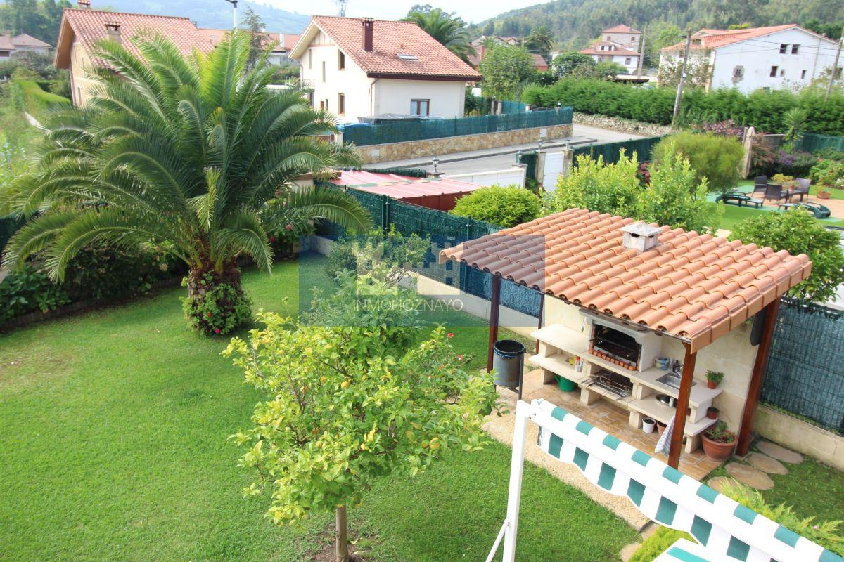 For sale of chalet in Liendo