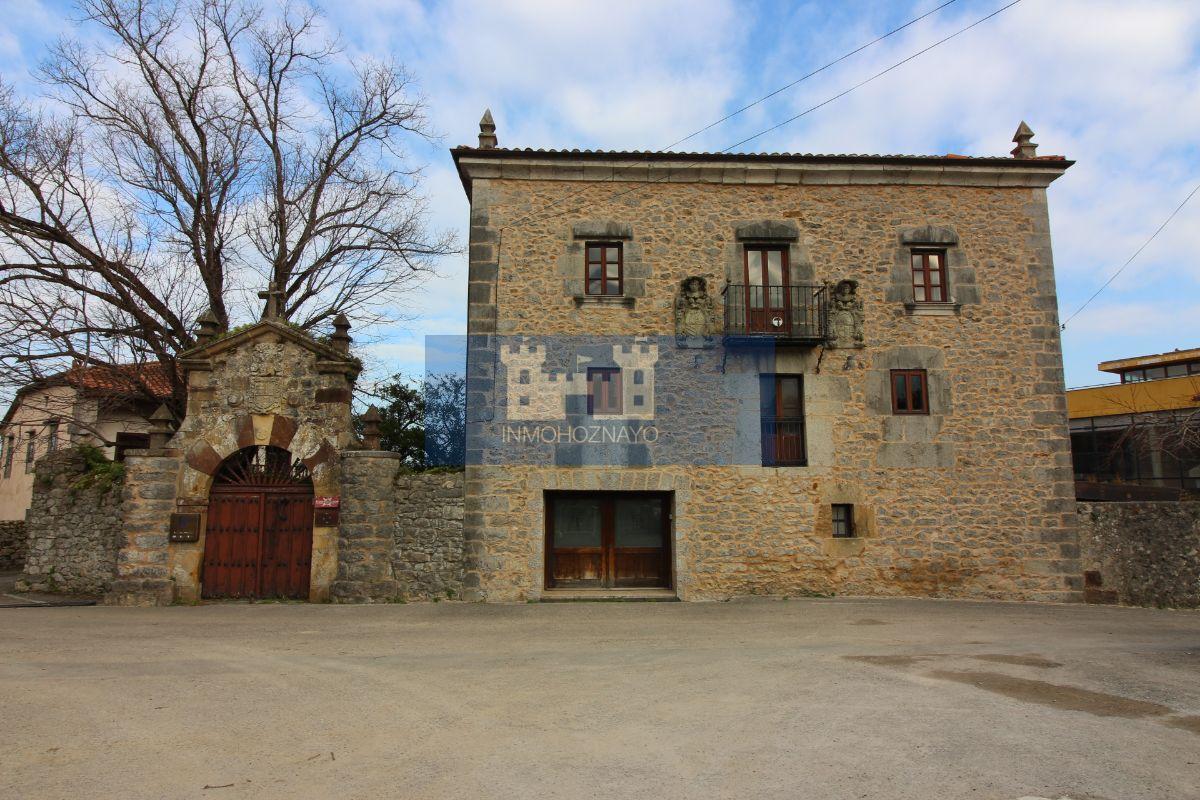 For sale of house in Riotuerto