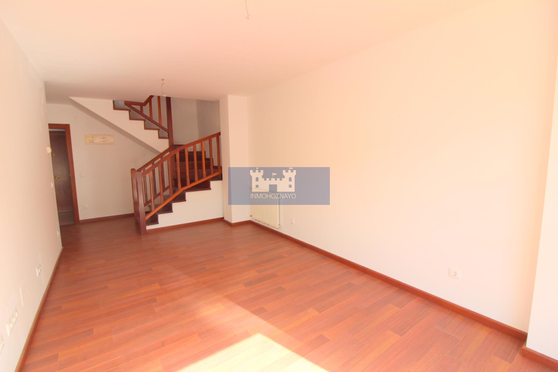 For sale of flat in Piélagos