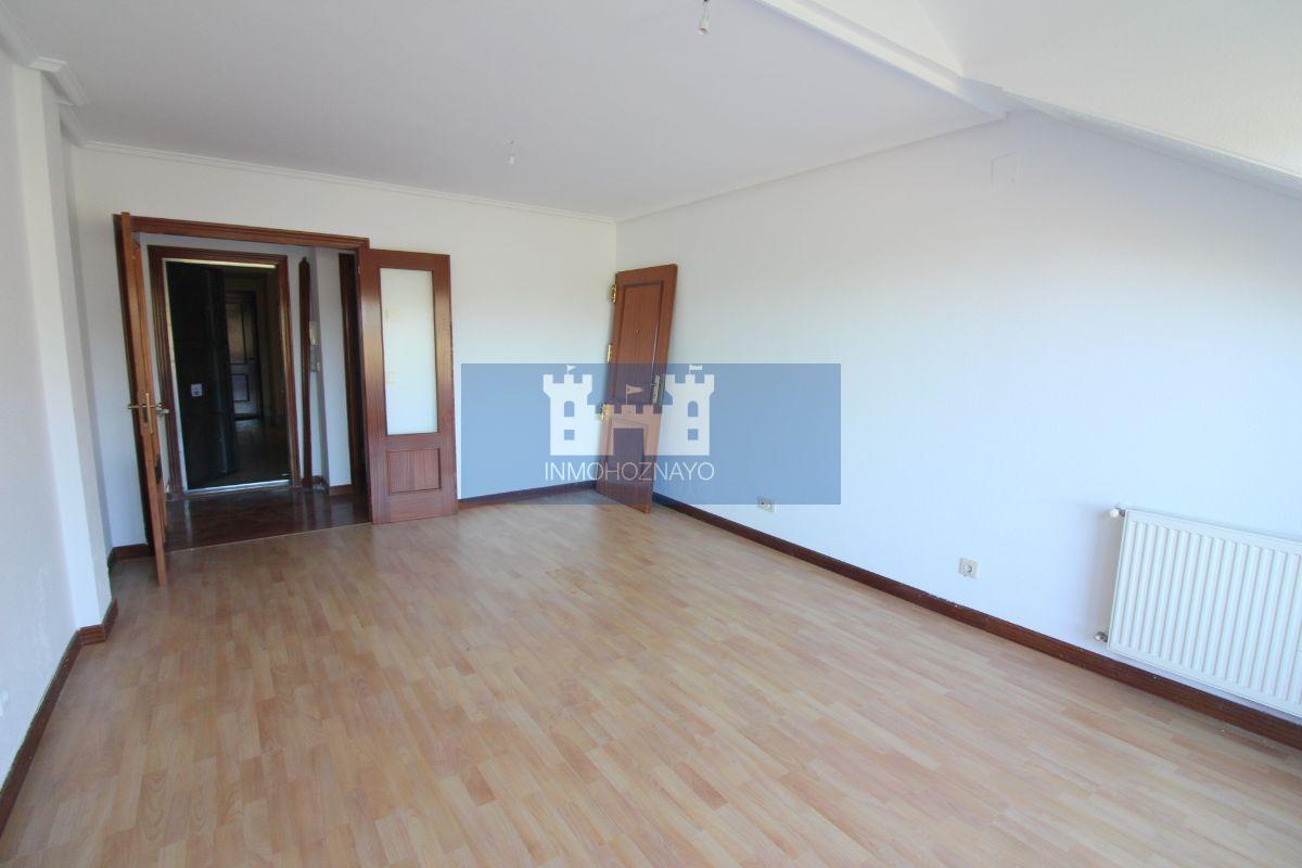 For sale of penthouse in Castro-Urdiales