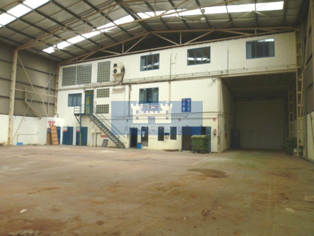For sale of industrial plant/warehouse in Camargo