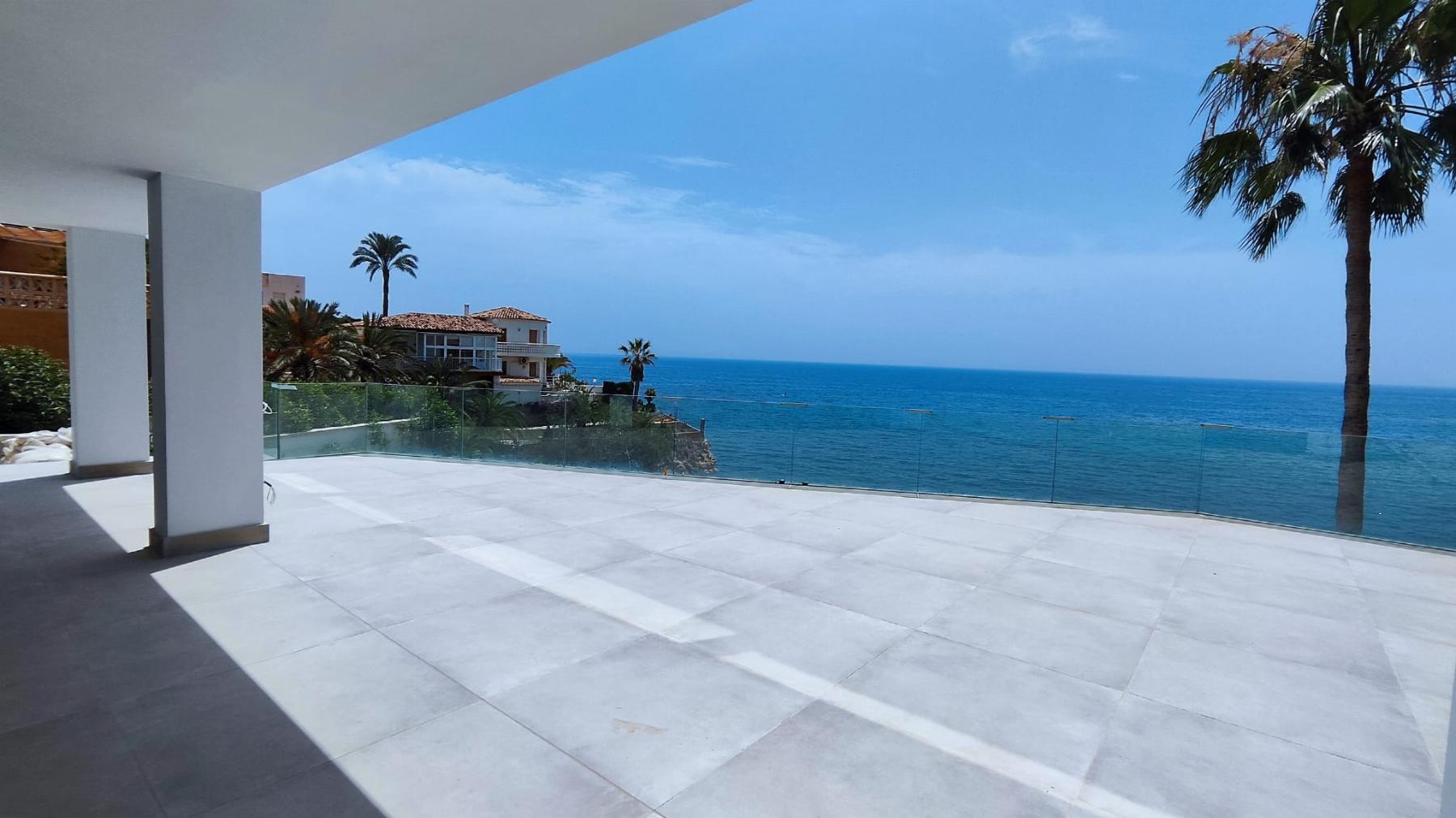 For sale of chalet in El Campello