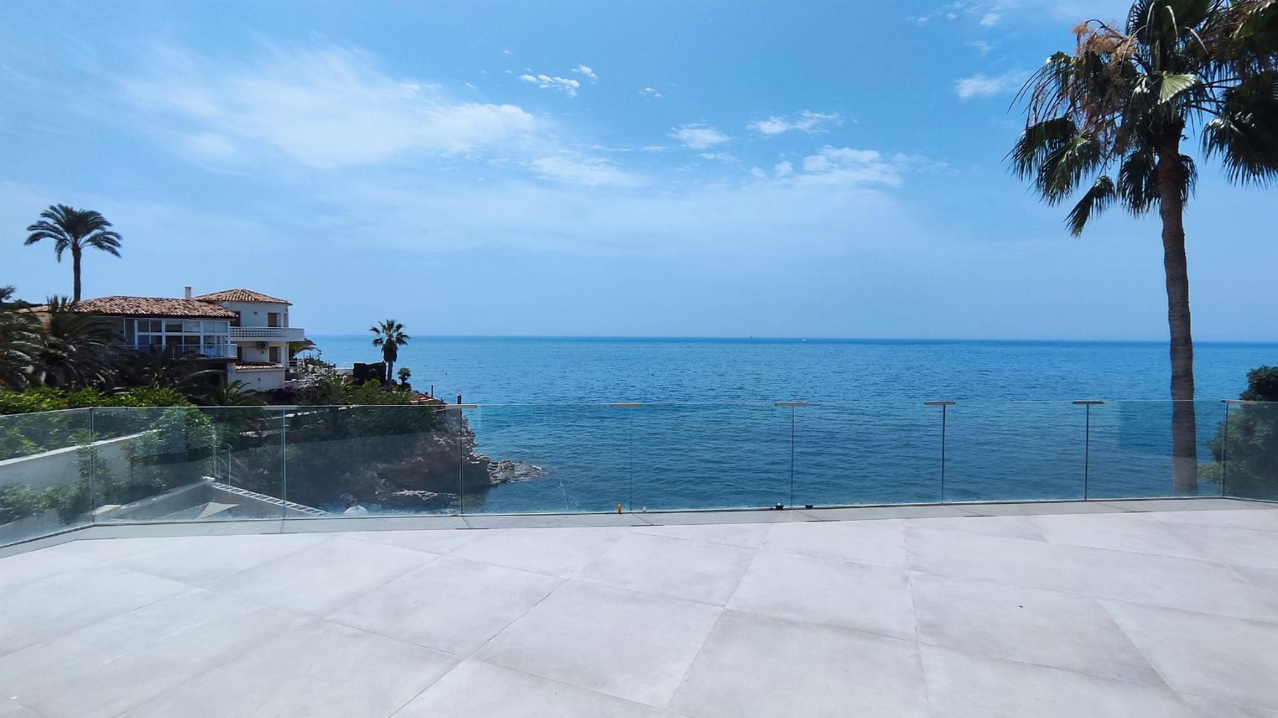 For sale of chalet in El Campello