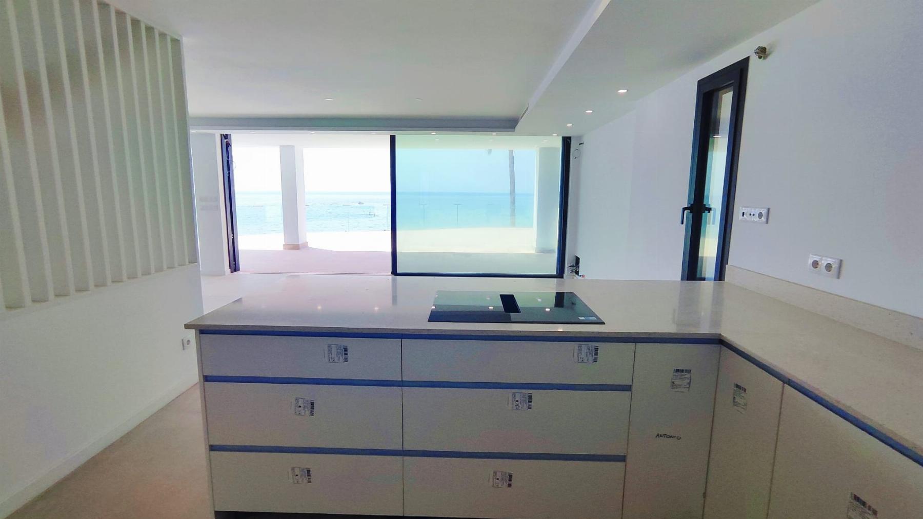 For sale of chalet in El Campello