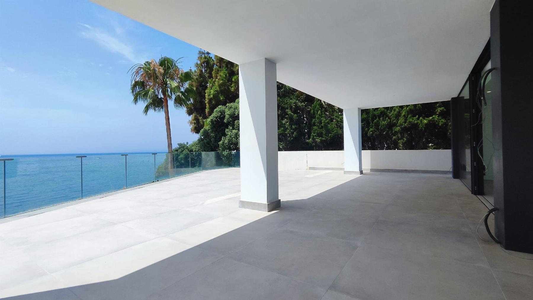 For sale of chalet in El Campello