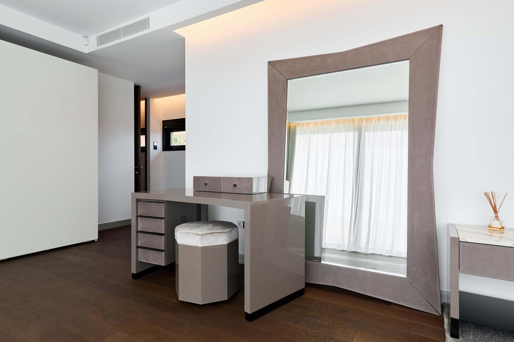 For sale of villa in Finestrat
