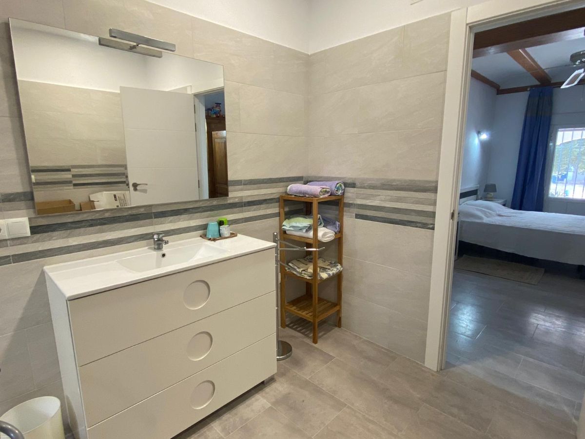 For sale of chalet in El Campello