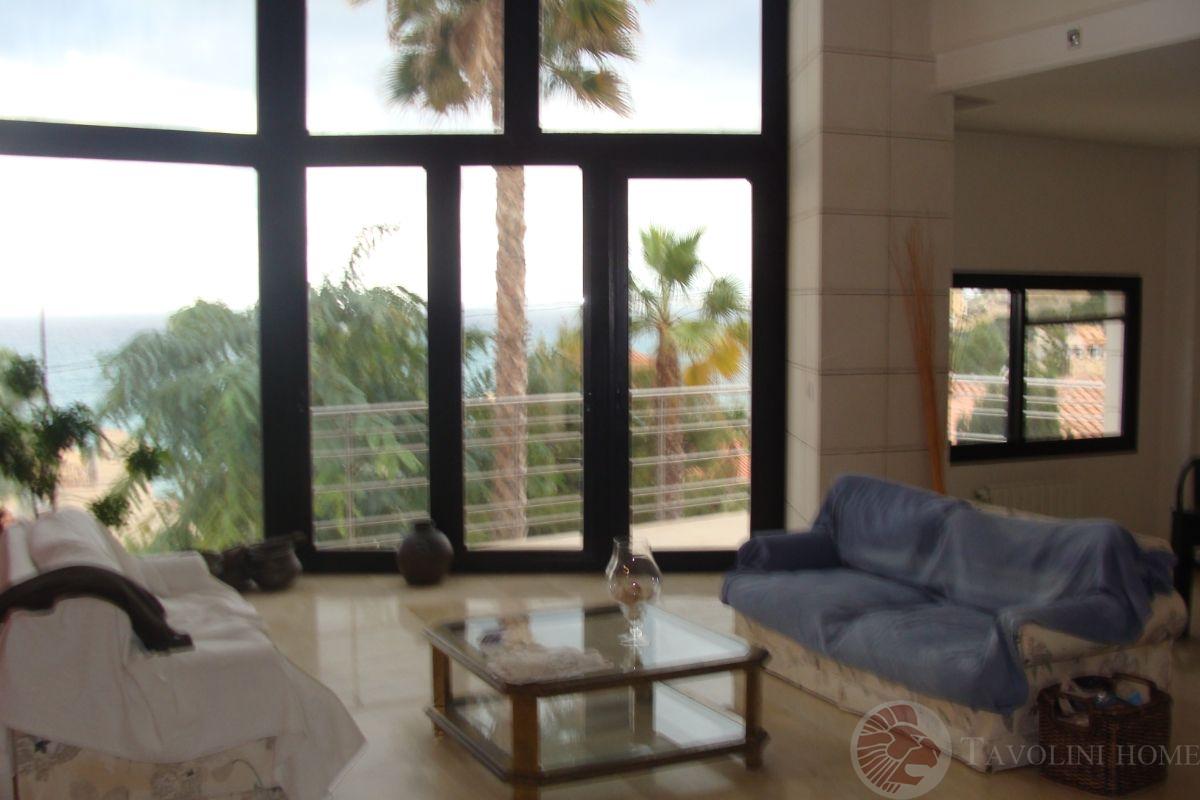 For sale of chalet in El Campello