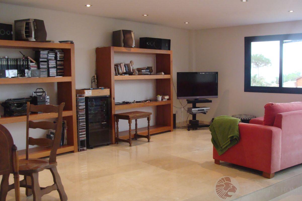 For sale of chalet in El Campello