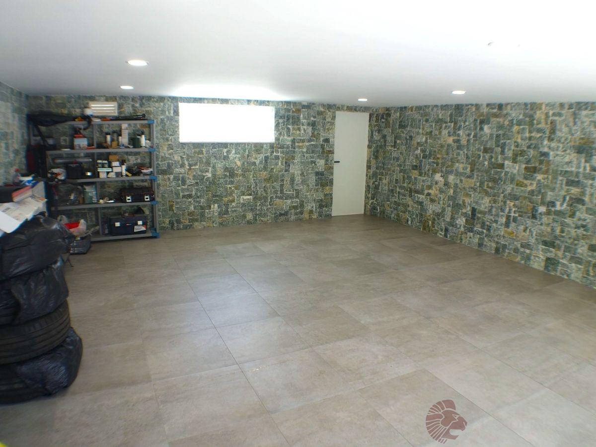 Verkoop van kleine villa in Benidorm