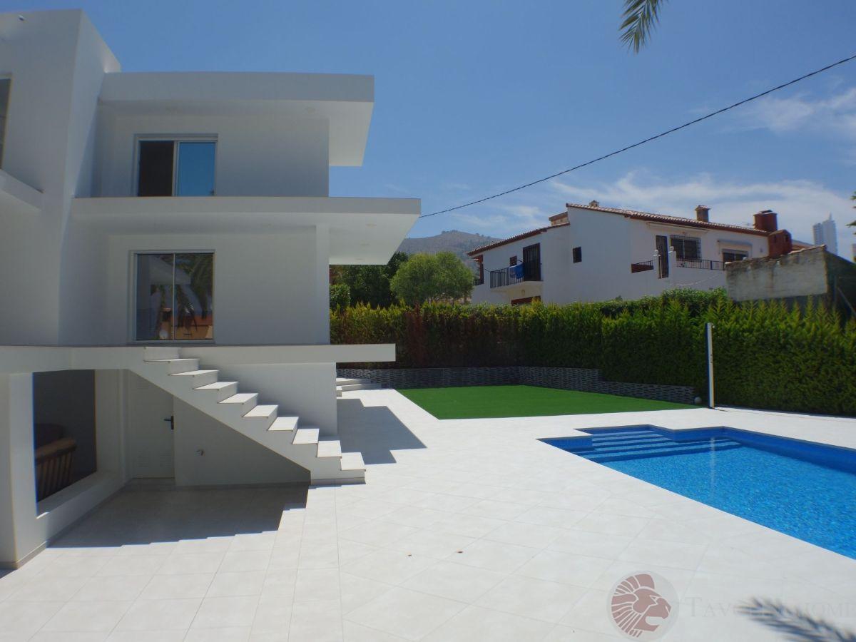 Verkoop van kleine villa in Benidorm