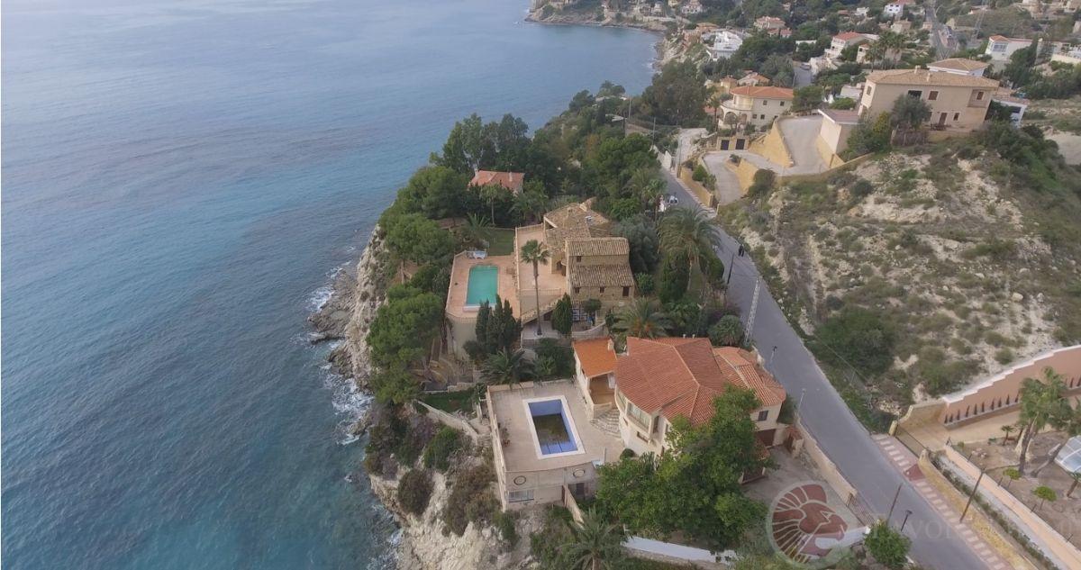 For sale of chalet in El Campello