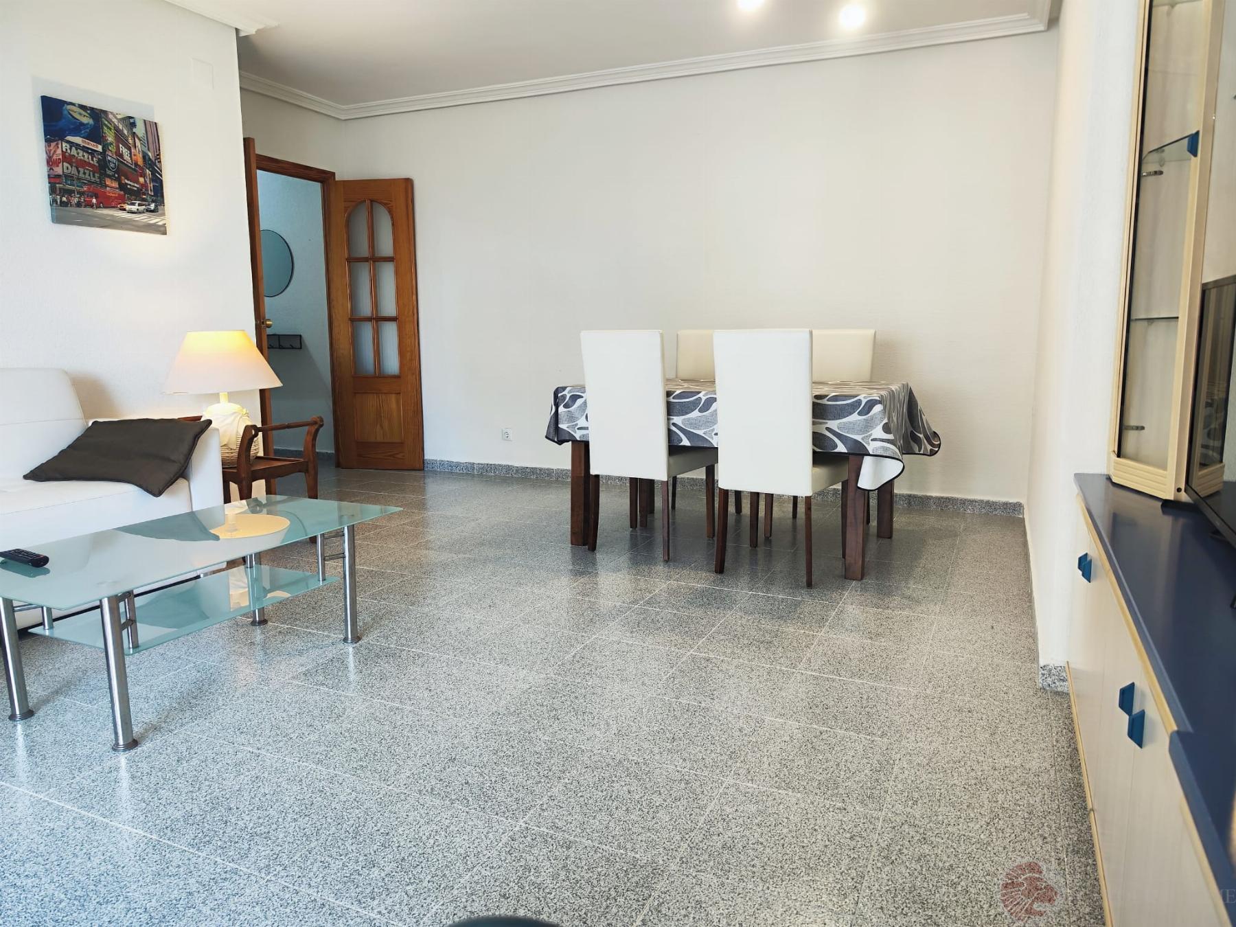For rent of flat in El Campello