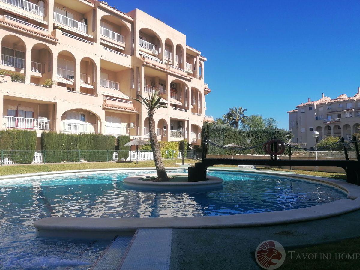 For sale of penthouse in El Campello