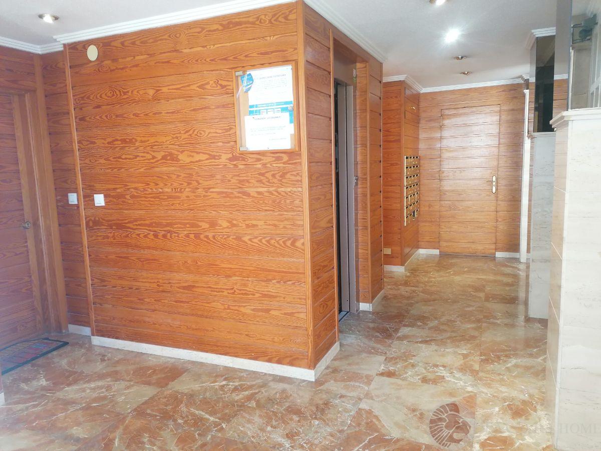 For sale of penthouse in El Campello