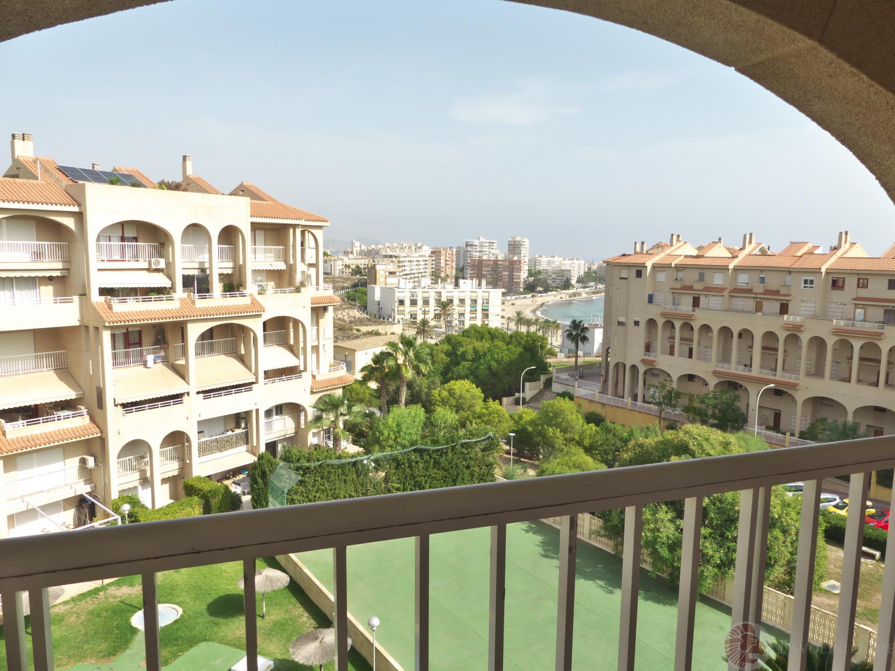 For sale of penthouse in El Campello