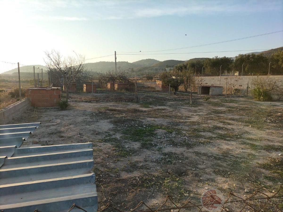 For sale of rural property in El Campello