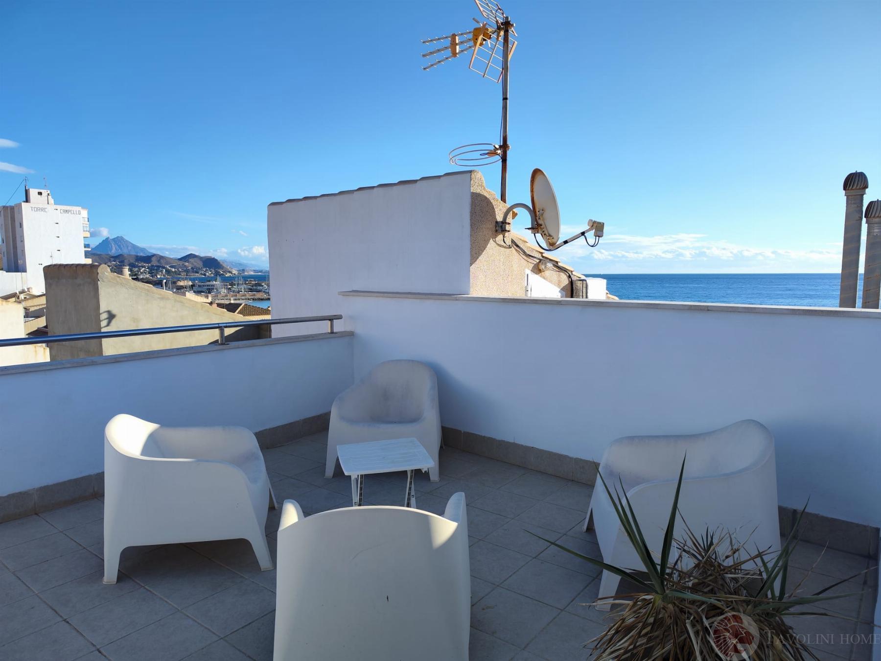 For rent of penthouse in El Campello