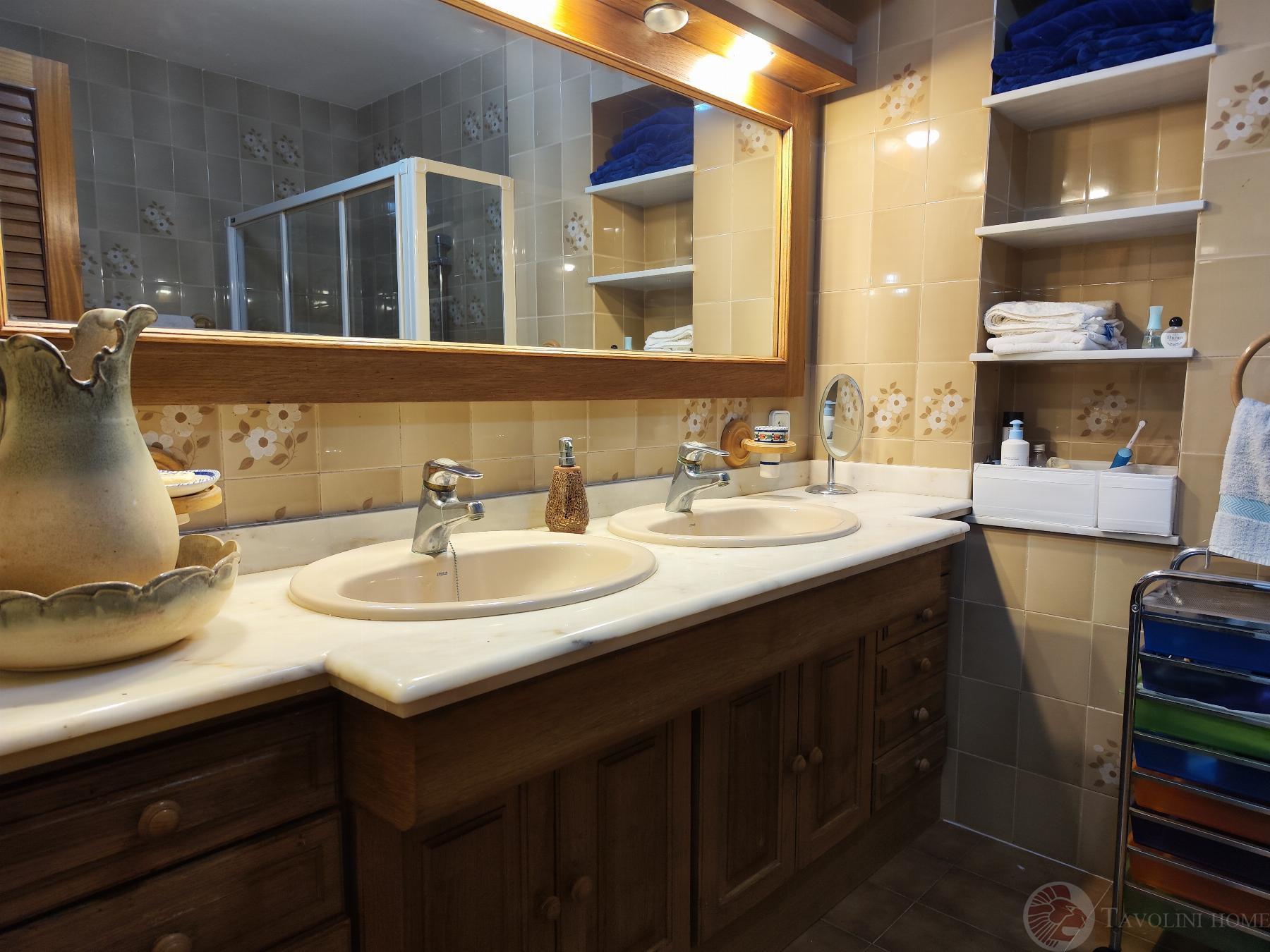 For sale of house in El Campello