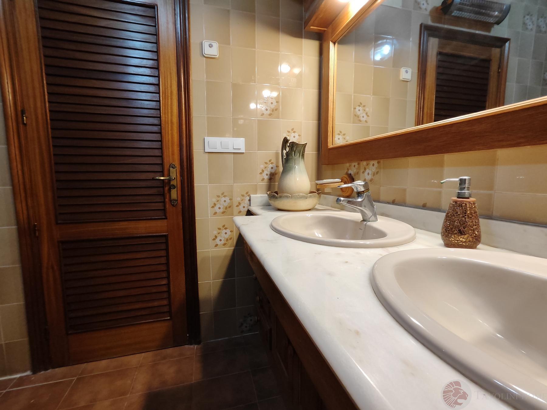 For sale of house in El Campello